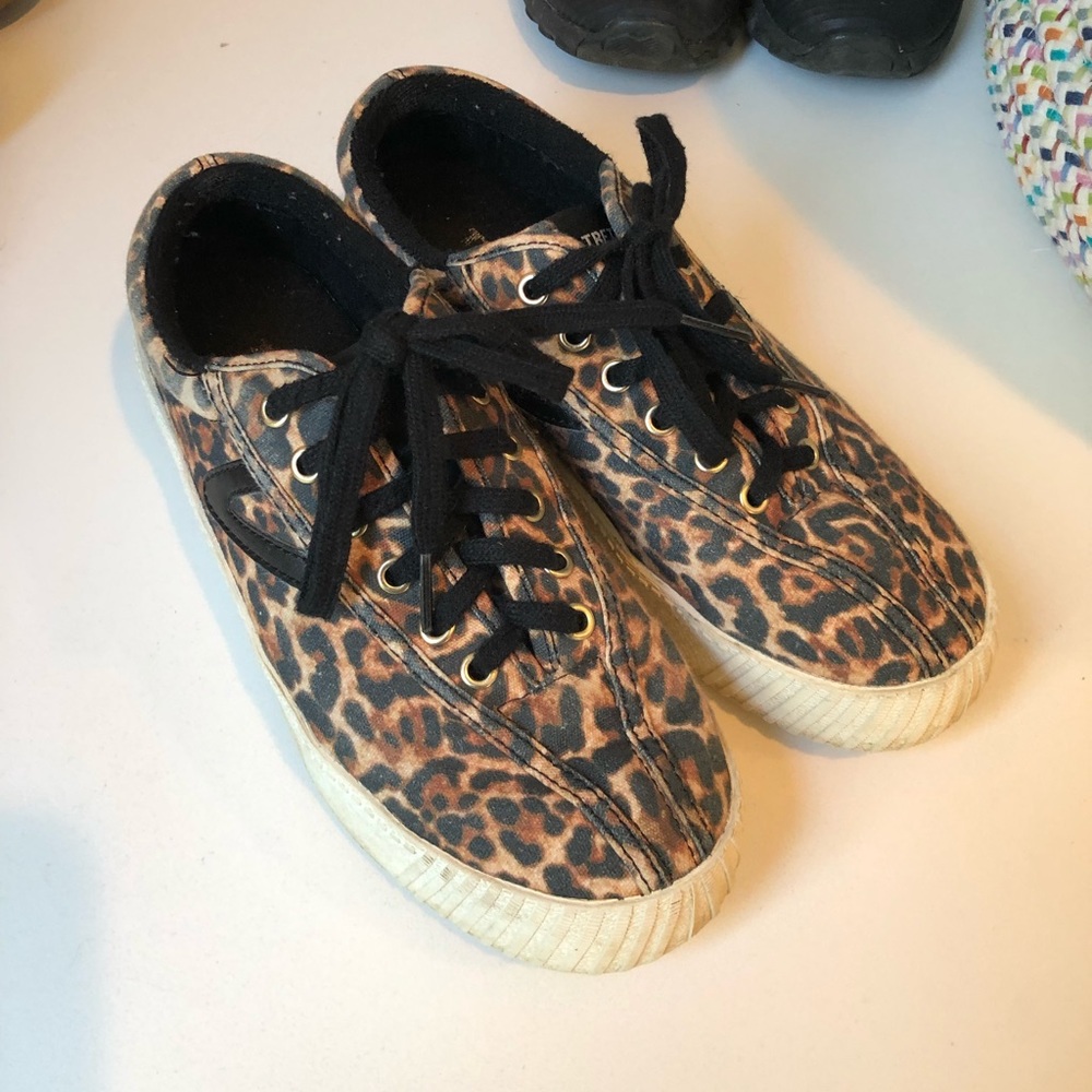 Tretorn nylite bold platform sole leopard print sneakers tennis shoes sz 5.5 - Picture 2 of 5